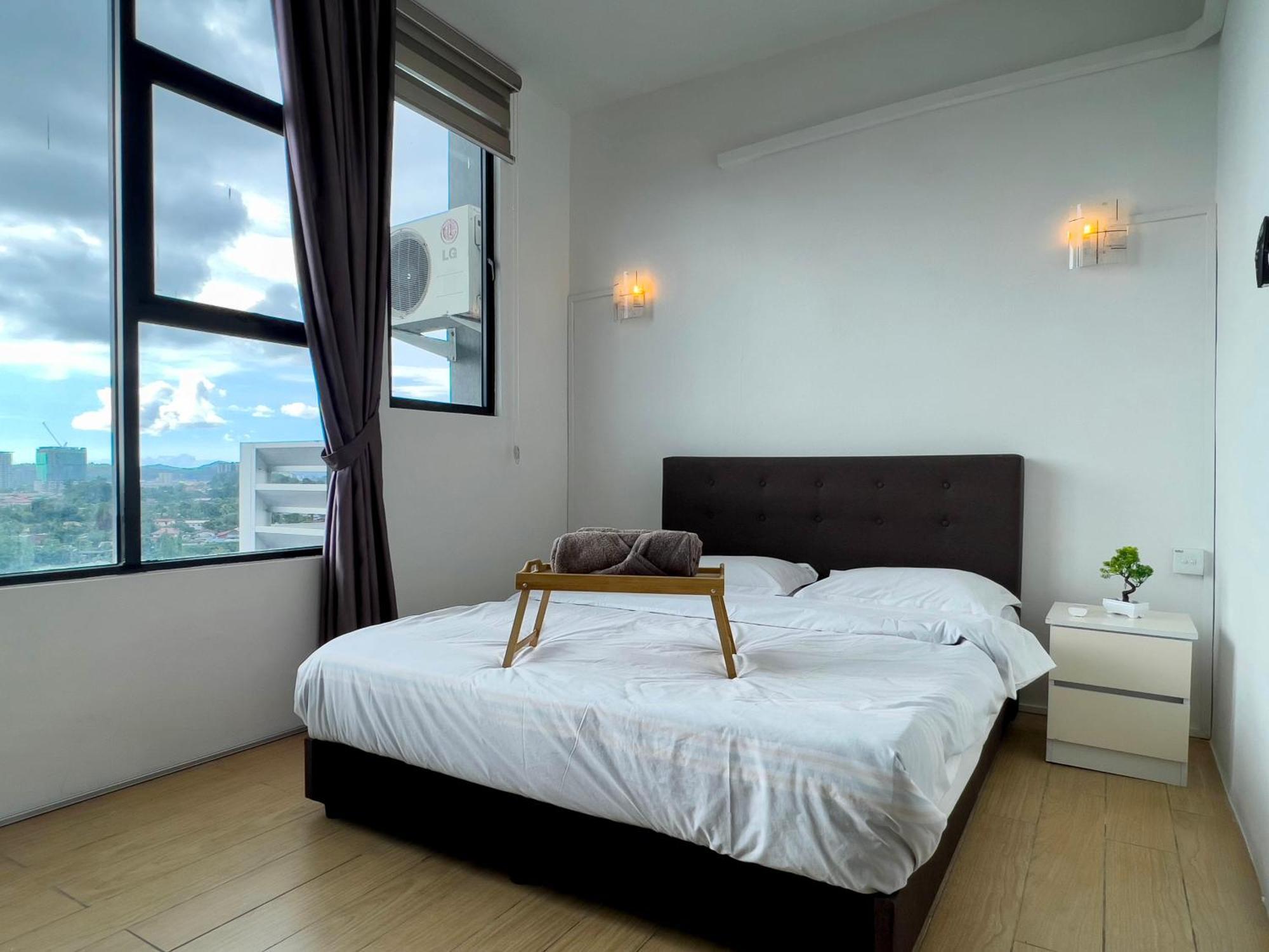 Hush Inn At Itcc Manhattan Suites Kota Kinabalu Exterior photo