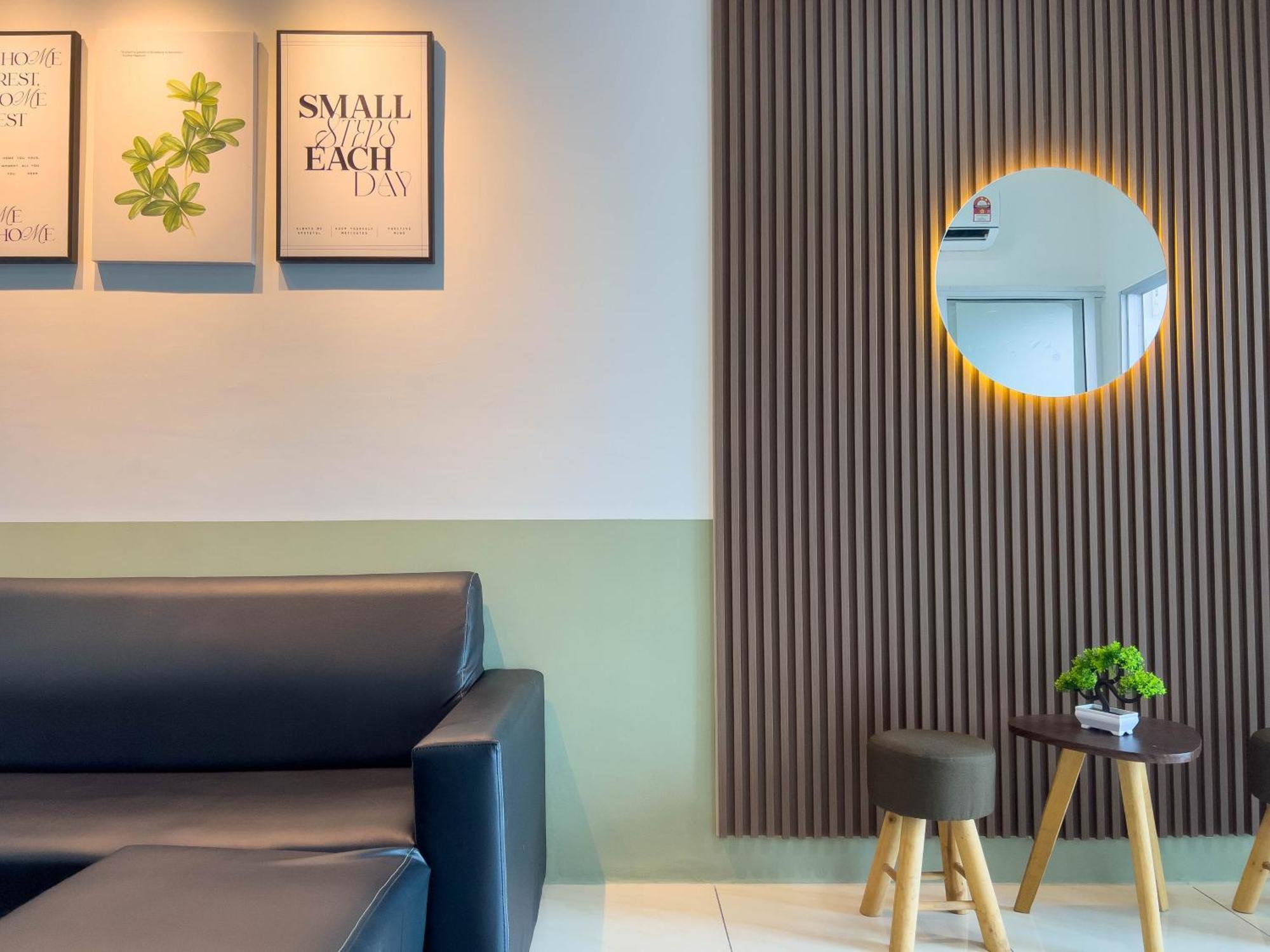 Hush Inn At Itcc Manhattan Suites Kota Kinabalu Exterior photo