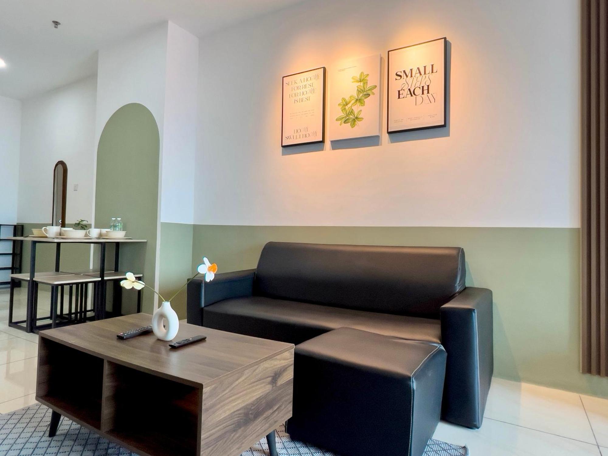 Hush Inn At Itcc Manhattan Suites Kota Kinabalu Exterior photo